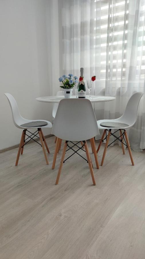 Sunwave Apartment *
